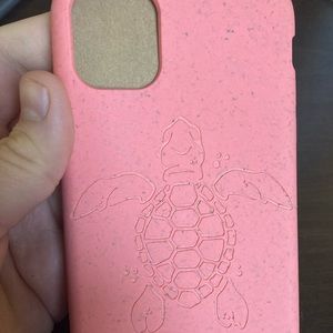 Pela IPhone 11 case!